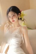 女受嗟叹双腿大开H - 女受嗟叹双腿大开H老版本下