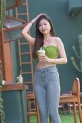 男生若何把坤坤放女生身上视频